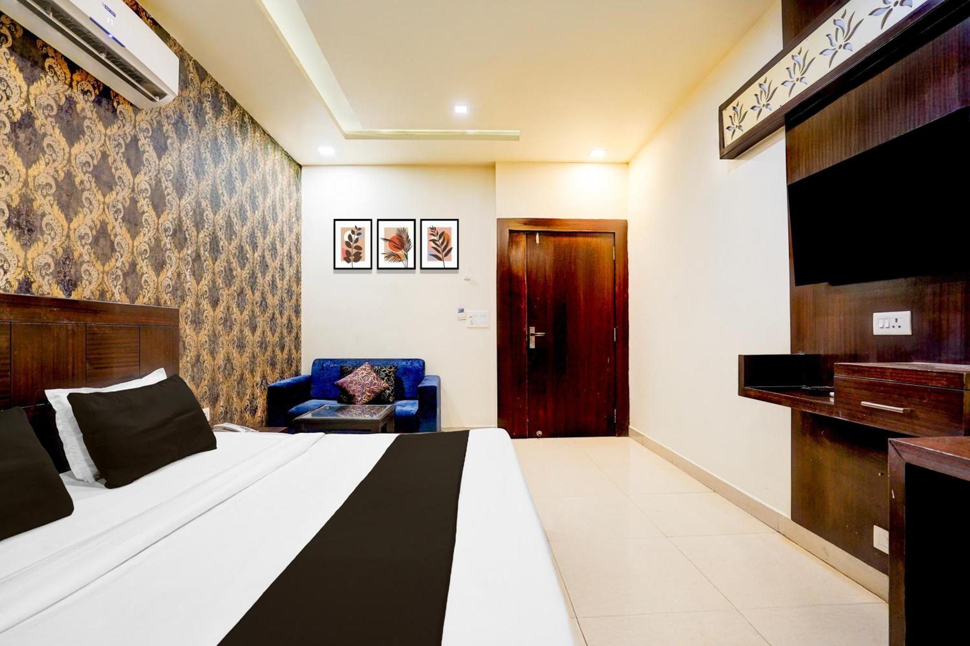 Super Townhouse Lalghati Near Airport Bhopal Bagian luar foto