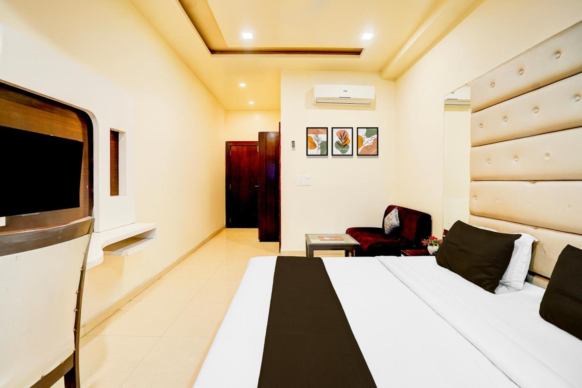 Super Townhouse Lalghati Near Airport Bhopal Bagian luar foto