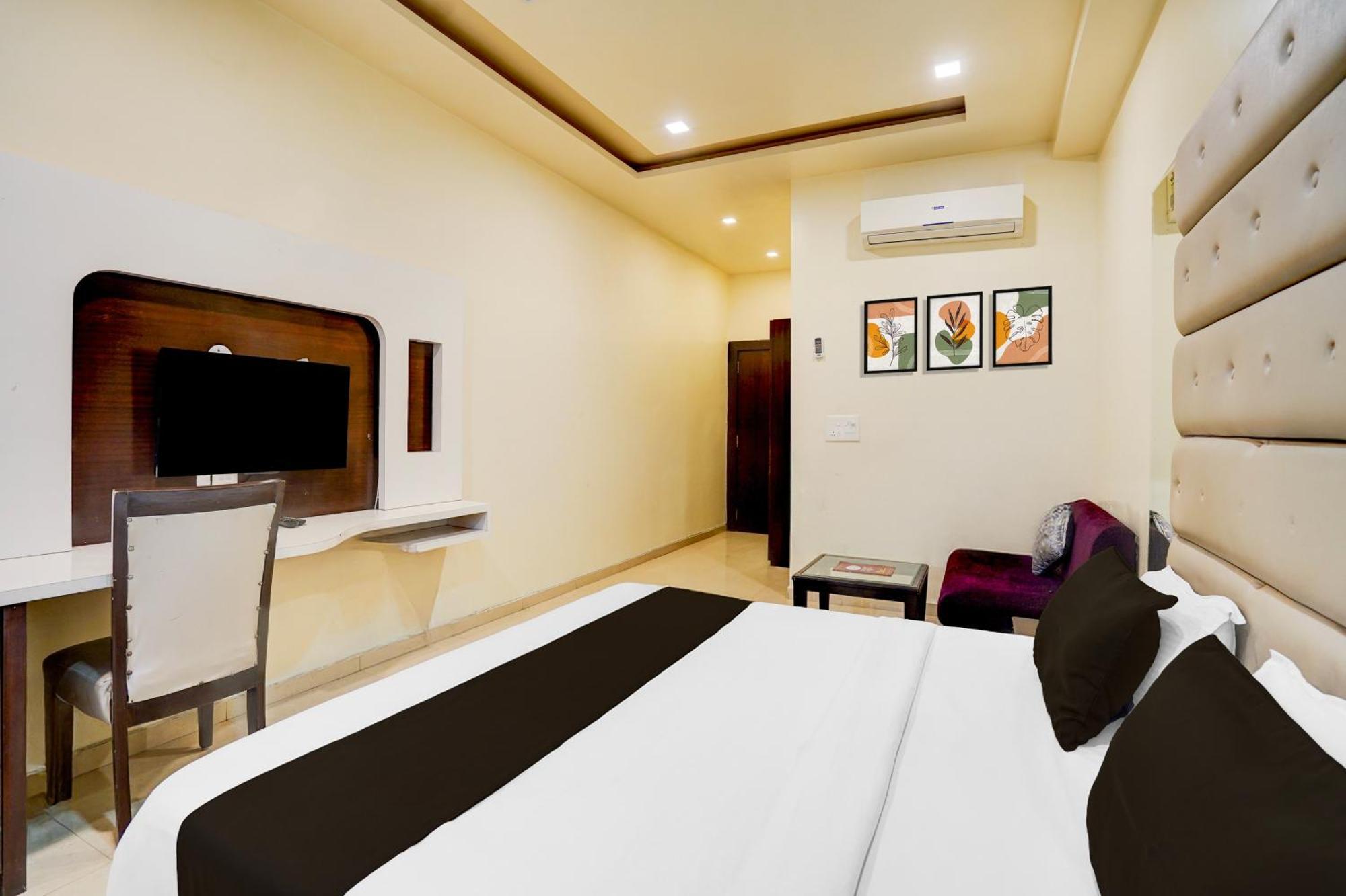Super Townhouse Lalghati Near Airport Bhopal Bagian luar foto