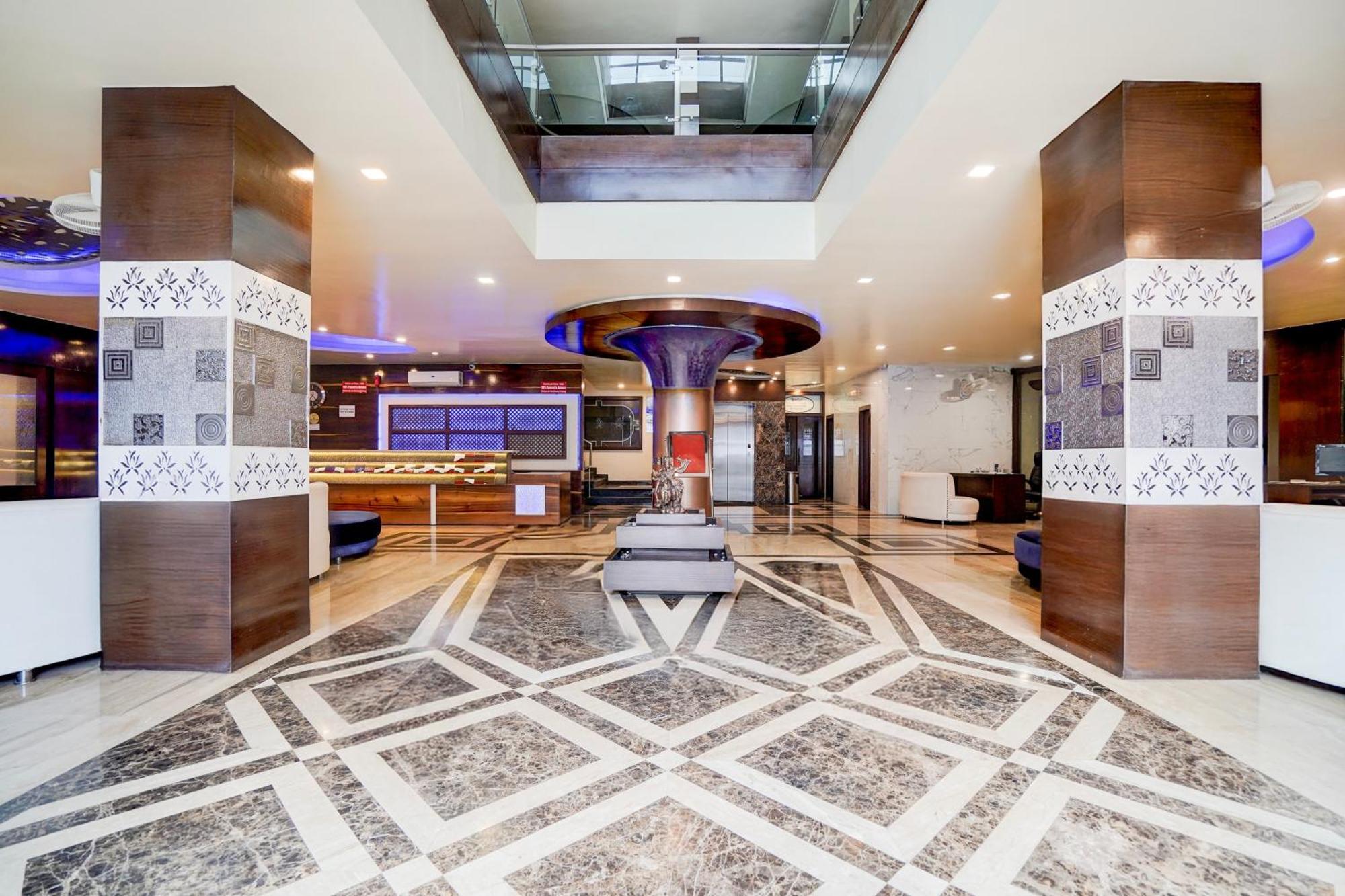 Super Townhouse Lalghati Near Airport Bhopal Bagian luar foto